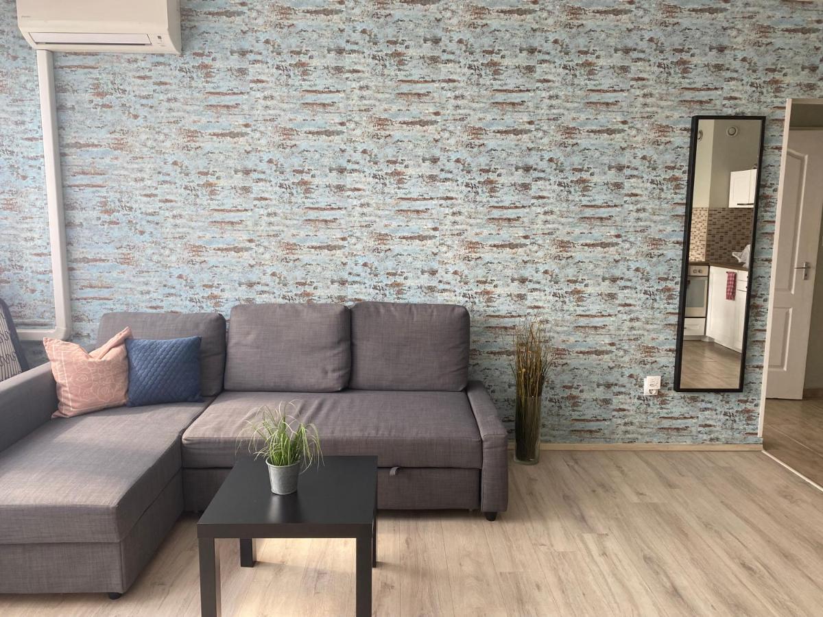 Dozsa Apartman Daire Gödöllő Dış mekan fotoğraf